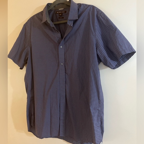 *HOST PICK* 2 for 1 BUNDLE - Michael Kors Button Down x 2 - Picture 2 of 7